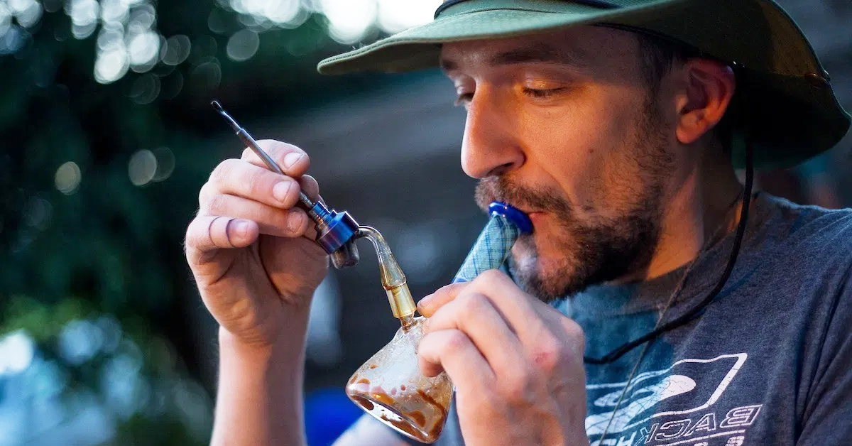 [UPDATED] Smoking Dabs: What is Dabbing & How to do it