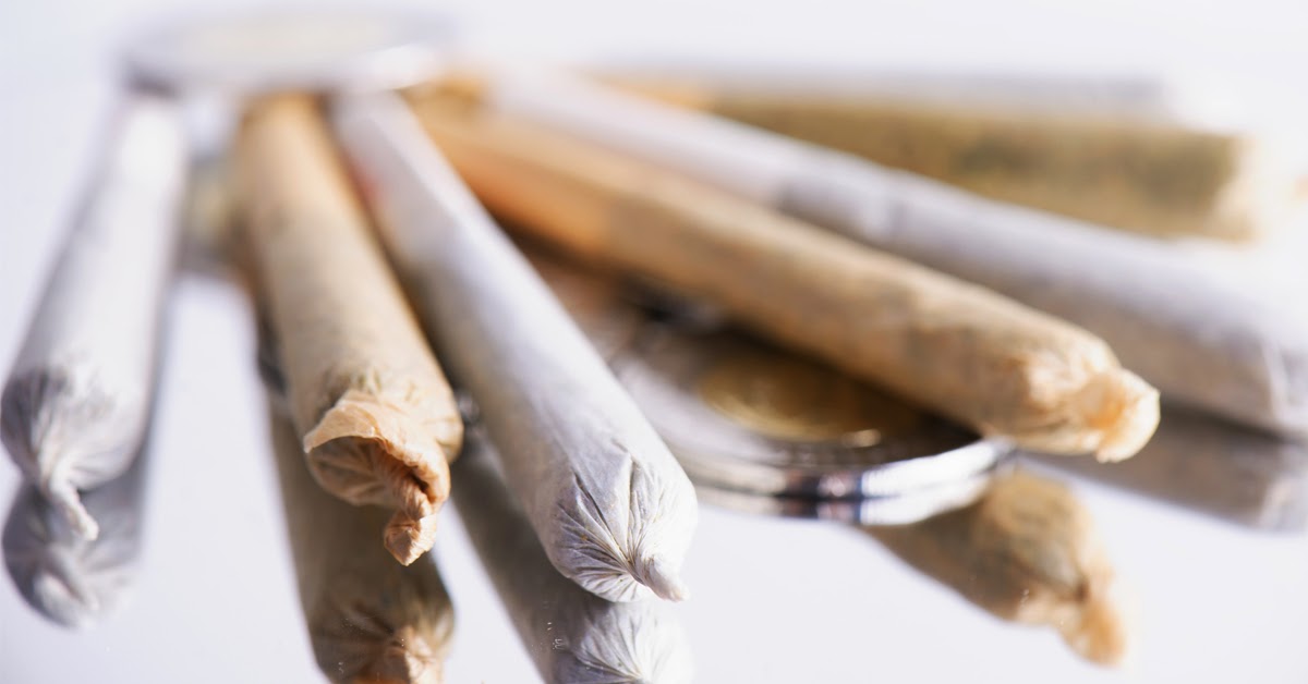 Joints vs. Blunts vs. Spliffs - What's the Difference between Them?