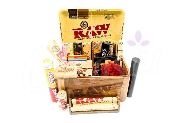 Taste of USA - RAWTHENTIC Rolling Smoking Gift Set/Hampers Bundle BIGSMOKESUPPLIES “New Yellow Brazil RAW Tray Gift Set” 